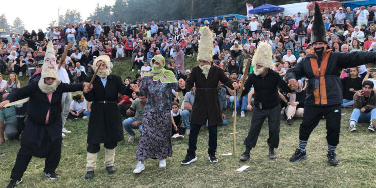 Artvin'de 'Satave Gevrek Festivali'