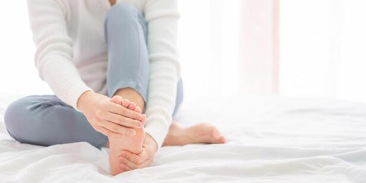 Ayak yanması geceleri daha fazla hissediliyor