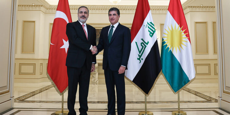 Hakan Fidan Neçirvan Barzani ile görüştü