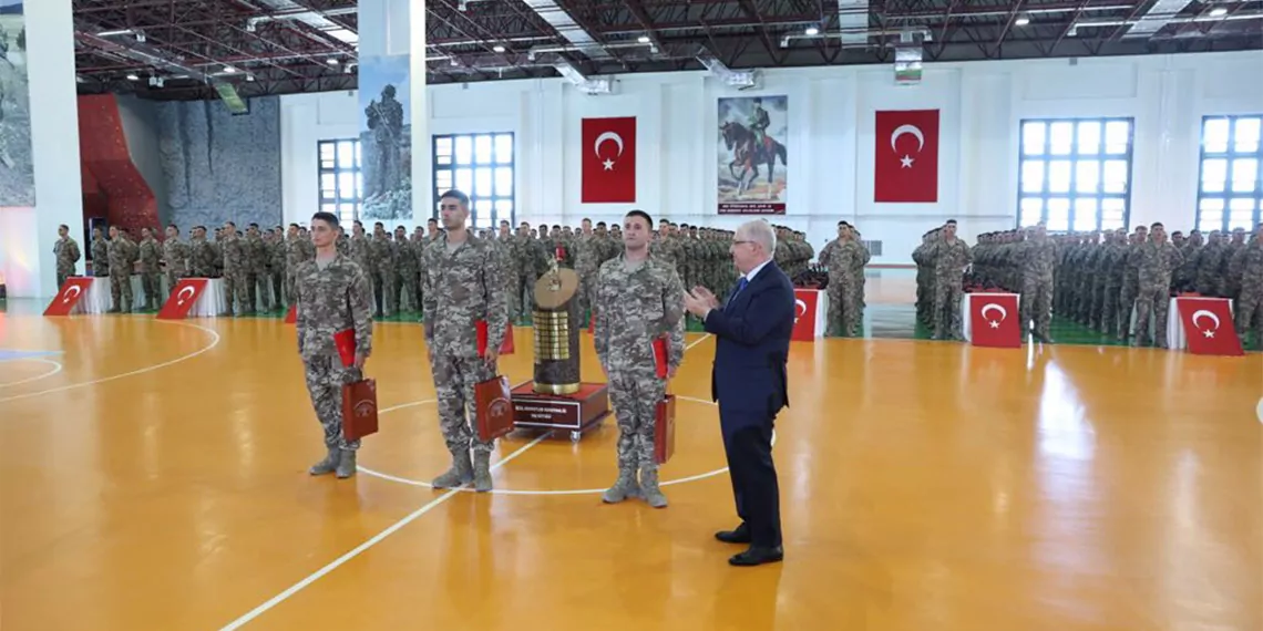 Milli savunma bakanı yaşar güler, 2 gün önce pençe-kilit harekatı bölgesinde şehit olan askerleri hatırlatarak, "şehitlerimizin kanı yerde bırakılmadı, bırakılmıyor. Kahraman silah arkadaşları intikamını aldı, almaya devam edecek. Bundan kimsenin şüphesi olmasın" dedi.