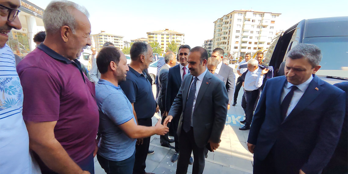 KOBİ'lerimizi deprem bölgesinin can damarı olarak görüyoruz