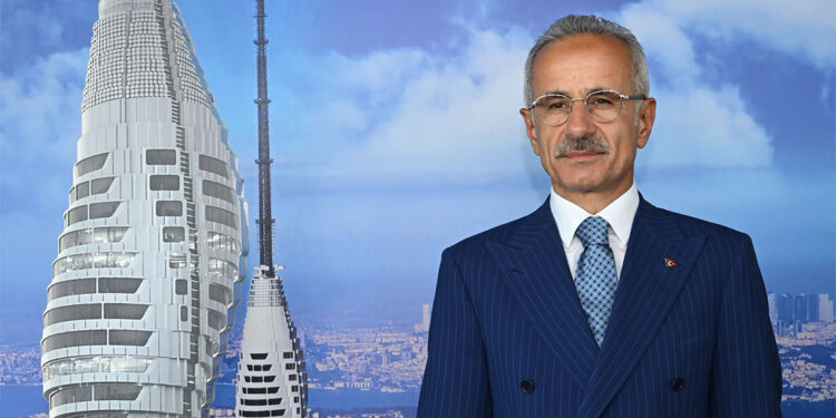 1 milyon 196 bin kişi Çamlıca Kulesi'ni ziyaret etti