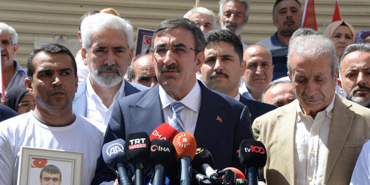 Hiçbir terör örgütünün gücü annelere yetmez