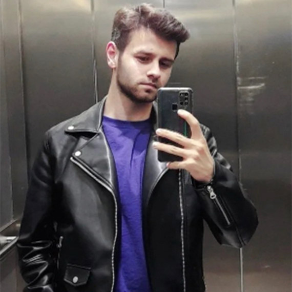 Denizde boğulan üniversiteli Enes toprağa verildi