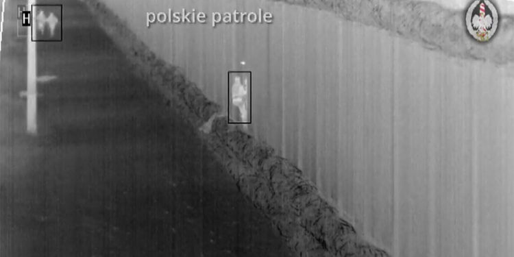 Düzensiz göçmenlerin Belarus sınırından geçme girişimleri