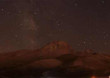 Perseid meteor yağmurunu Erciyes Dağı'nda izlediler
