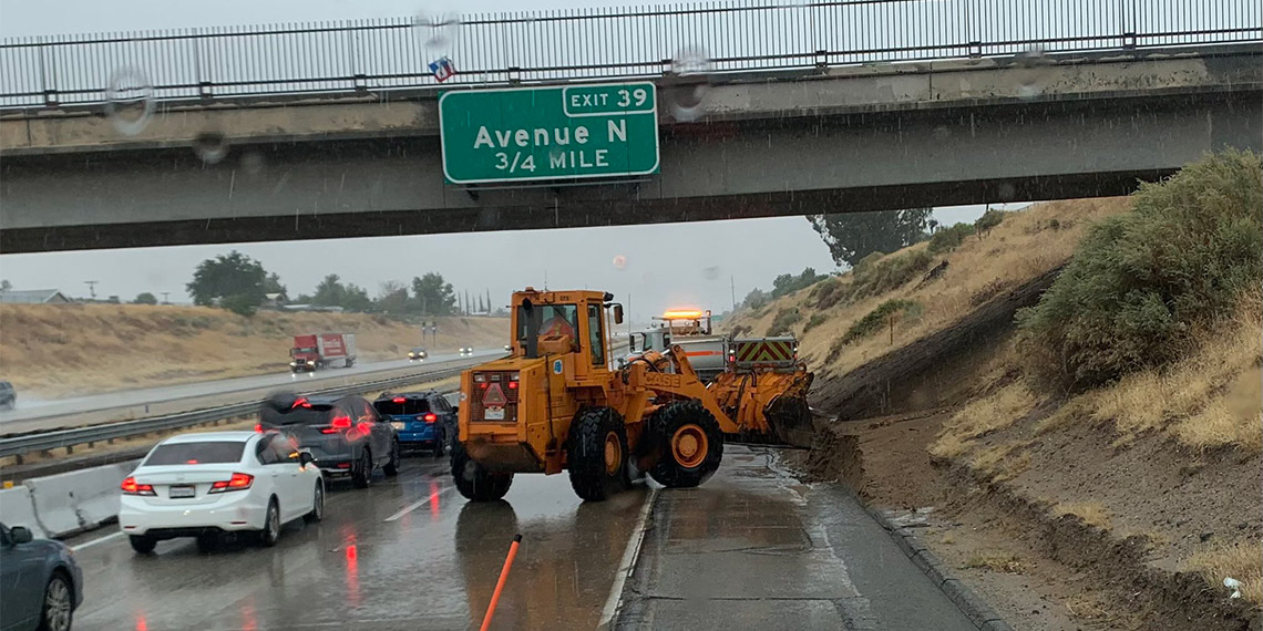 Hilary Kasırgası Kaliforniya'da etkisini göstermeye başladı