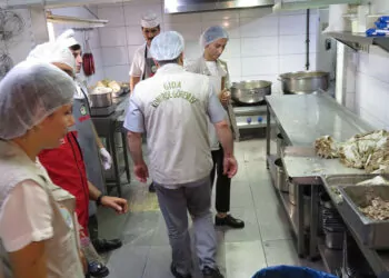 İstanbul'da gıda denetimi; firmalara ceza yağdı