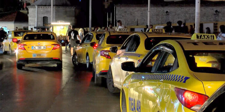 Taksilerde yeni ücret tarifesi başladı