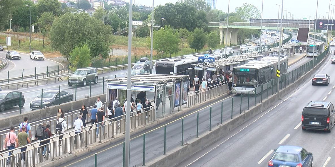 İstanbul'da toplu ulaşımda zamlı tarifenin ilk günü