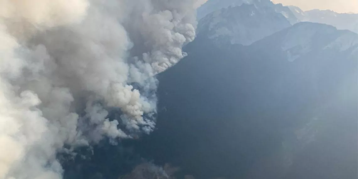 Kanada'da orman yangınlarında 35 bin kişi tahliye edildi