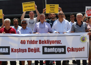 Kaş Yat Limanı'na AVM ve otel projesi reddedildi
