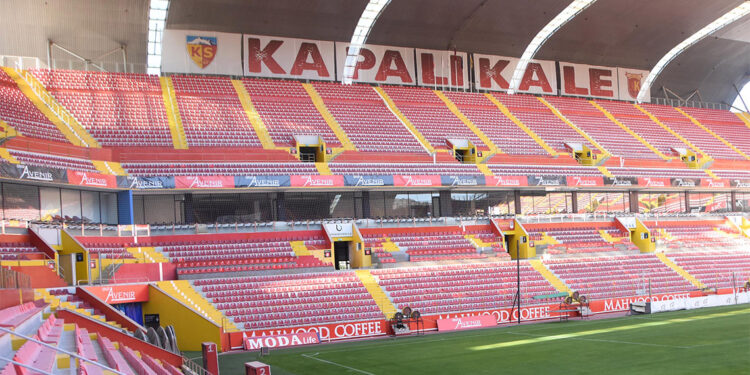 Kayserispor-Galatasaray maçının oynanacağı stadyum hazır
