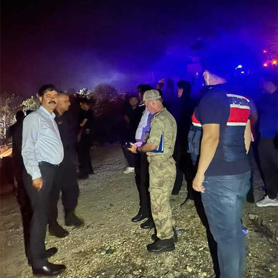 Kırşehir'de ağaçlık alandaki yangın askeri bölgeye sıçradı