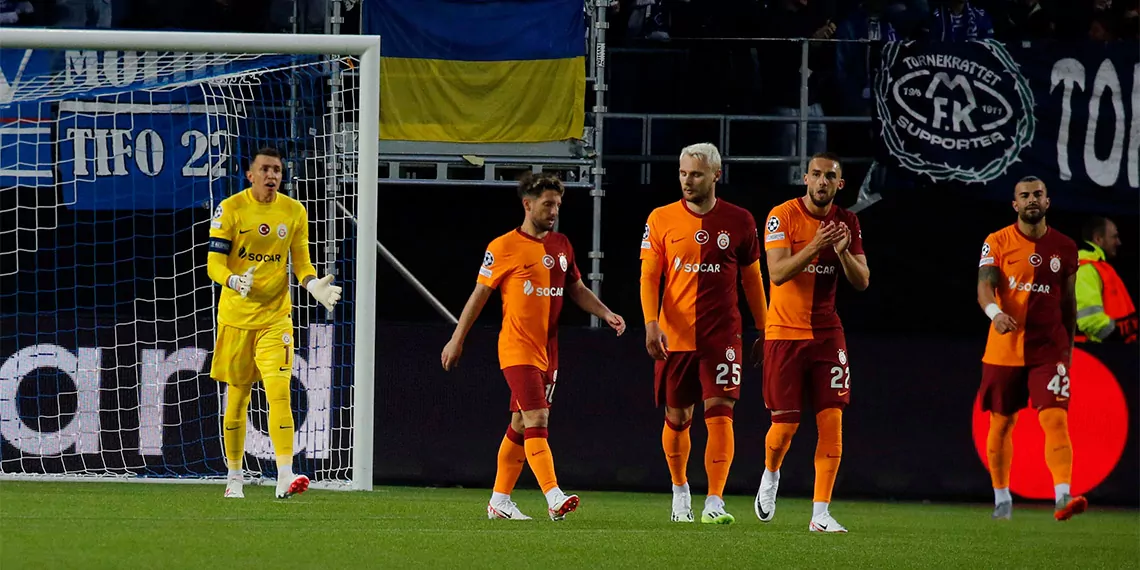 Uefa şampiyonlar ligi play-off turu ilk maçında galatasaray molde'yi deplasmanda 3-2 mağlup etti