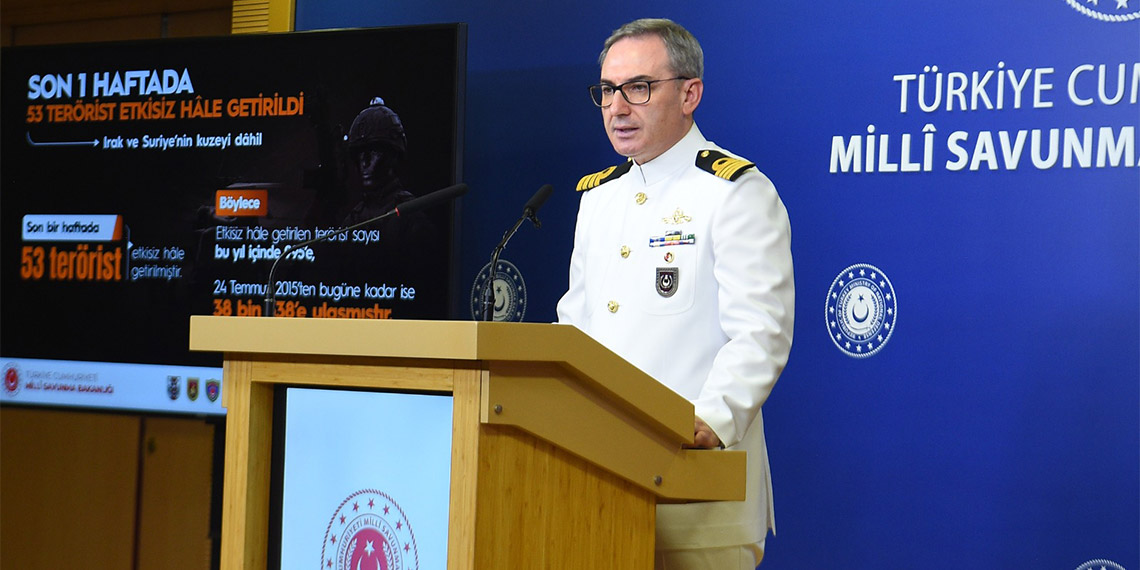 Milli Savuma Bakanlığı (MSB) Basın ve Halkla İlişkiler Müşaviri Albay Zeki Aktürk, "Irak ve Suriye'nin kuzeyi dahil son 1 haftada 53 terörist etkisiz hale getirilmiştir. Böylece etkisiz hale getirilen terörist sayısı bu yıl içinde 995'e, 24 Temmuz 2015'ten bugüne kadar ise 38 bin 338'e ulaşmıştır" dedi.