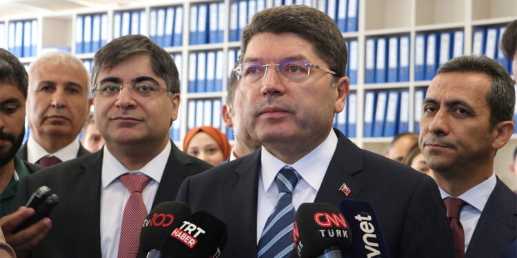 Özel hukuk tüzel kişileri bilirkişilik uygulaması hayata geçti