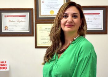 Sivas Cumhuriyet Üniversitesi (SCÜ) Sağlık Bilimleri Fakültesi Doğum ve Kadın Hastalıkları Hemşireliği Anabilim Dalı Başkanı Prof. Dr. Nilüfer Tuğut, "Cinsel yolla bulaşan enfeksiyonların tedavisi çok zor, hatta yok gibi" dedi.
