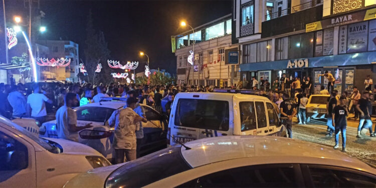 Suriyeli fırıncının 9 yaşındaki çocuğa istismar iddiası mahalleliyi sokağa döktü