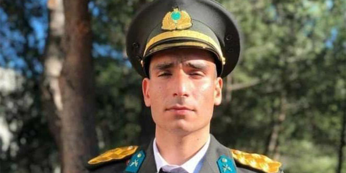 Şehit Teğmen Fatih Uğur Altınbaş'ın (27) annesi Tülay Altınbaş, 'İstifa et gel oğlum' dedim. 'Yok anne, buradayım, şehit olmam gerekirse şehit olurum' dedi" dedi.