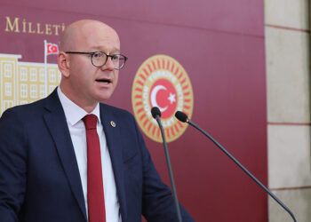 Edremit Körfezi'nin kirliliği Meclis gündeminde
