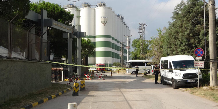 TMO silolarındaki patlamada yaralanan 12 kişiden 3'ü taburcu oldu