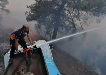 Çanakkale'de yangın söndürme çalışmalarına destek