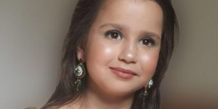 10 yaşındaki Sara Sharif’in ölümündeki gizemi araştırıyor