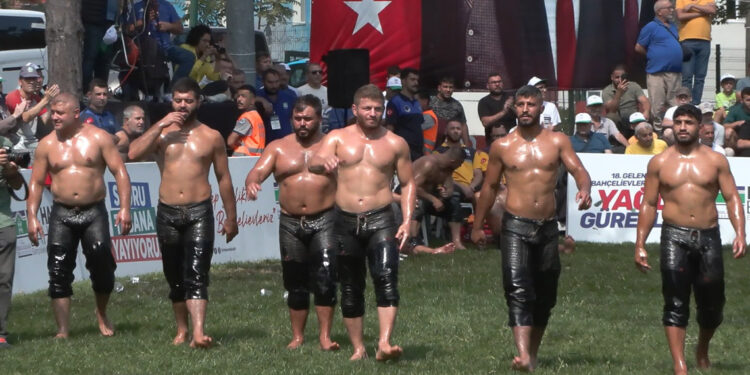 18'inci Geleneksel Kocasinan Yağlı Güreşleri başladı