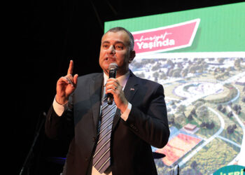 Bademlidere Cumhuriyet Parkı hizmete açıldı