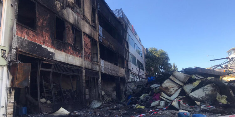 3 kişinin öldüğü sünger fabrikasındaki yangında 1 tutuklama