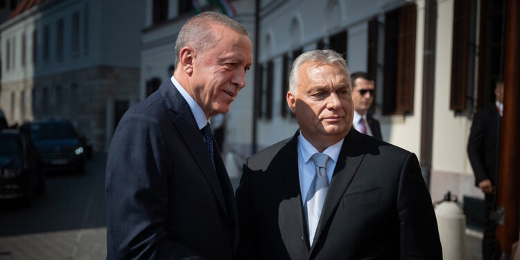 3 ülke, Ukrayna ithalat yasağını uzattı