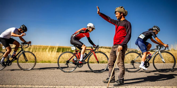 “Decathlon Granfondo Başkent” yarışına büyükşehirden destek