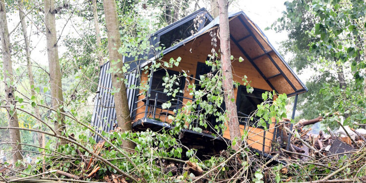 6 kişinin öldüğü bungalov faciasında 2 tutuklama