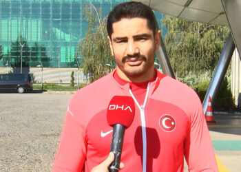 A Güreş Milli Takımı, Sırbistan'a gitti