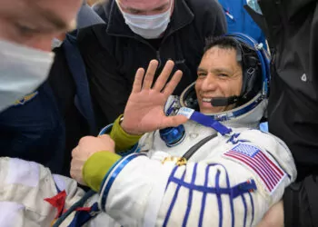 Abd’li astronot frank rubio, uzayda geçirdiği gün ile tarihe geçti