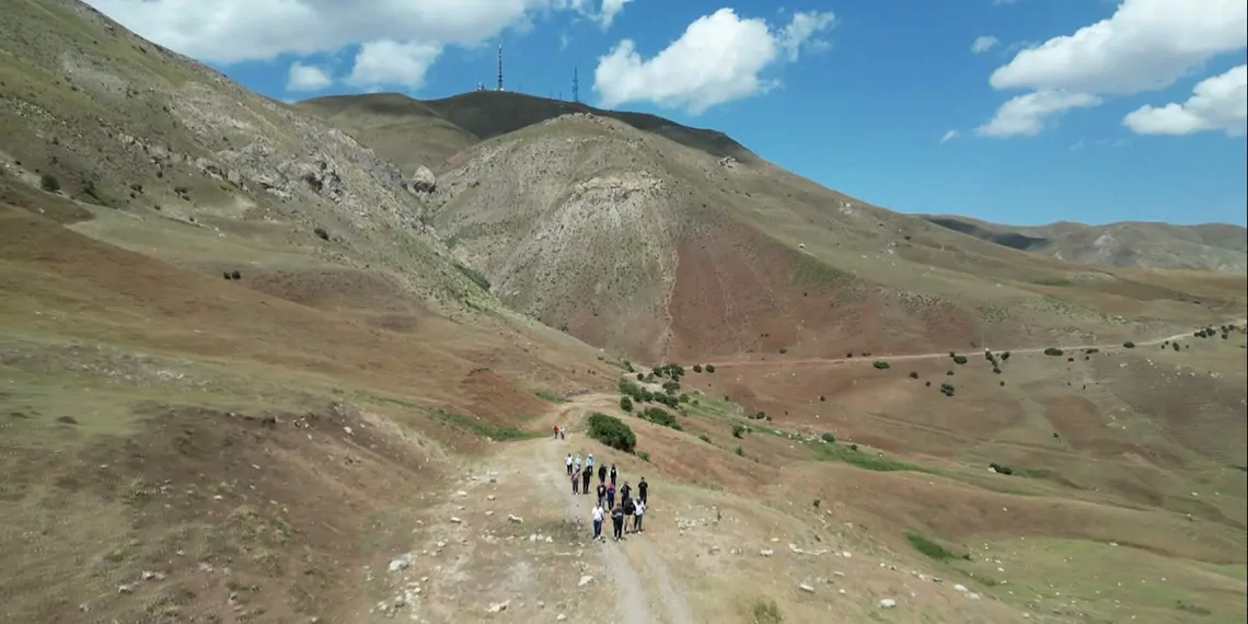 Agrida tarihi ipek yolunda 16 kilometrelik saglik yuruyusue - yerel haberler - haberton