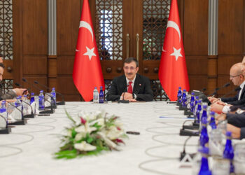Alım gücünü yükseltmenin tek yolu, tek haneli enflasyon