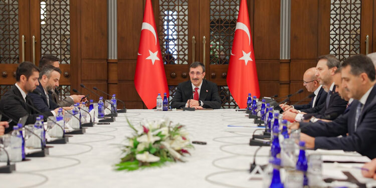 Alım gücünü yükseltmenin tek yolu, tek haneli enflasyon