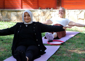 Anne-kız, obezite kampında 79 kilo zayıfladı