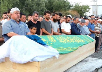 Annesiyle birlikte vurulan Cansu Dönmez kurtarılamadı