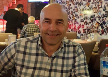 Arazi anlaşmazlığı nedeniyle kardeşi ve eşini öldürdü