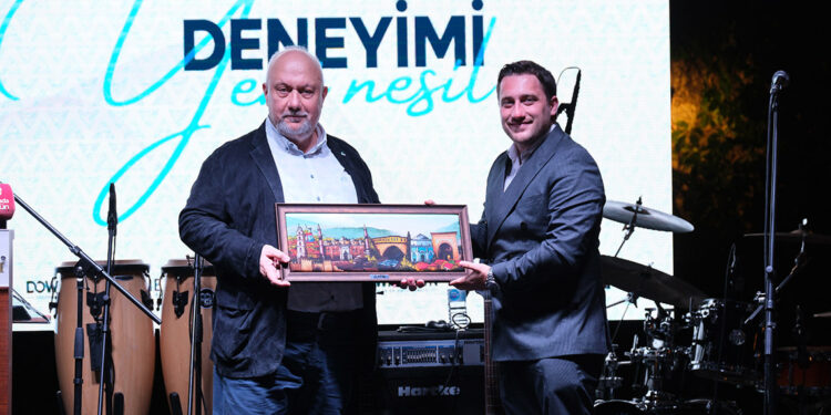 Atış Şirketler Grubu'nun yeni yatırımı Meditown tanıtıldı