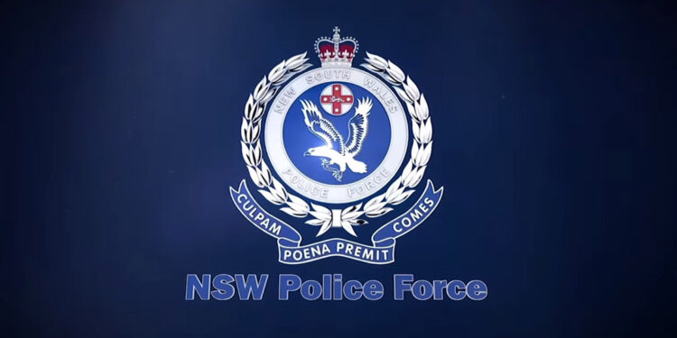 Avustralya’da bir sürücü, tartıştığı kişiyi 2 km sürükledi