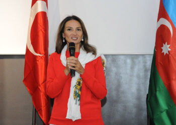 Azerbaycanlı Milletvekili Ganire Paşayeva hayatını kaybetti