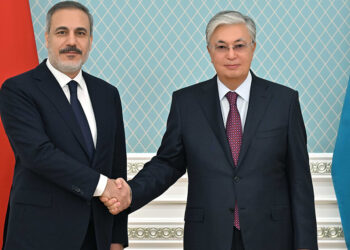 Bakan Fidan, Kazakistan Cumhurbaşkanı ile görüştü