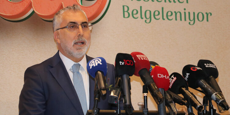 Bakan Işıkhan: İstihdam politikalarımıza odaklanacağız