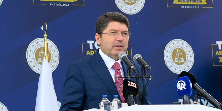 Bakan Tunç: 'Gezi yargılanamaz' ne demek