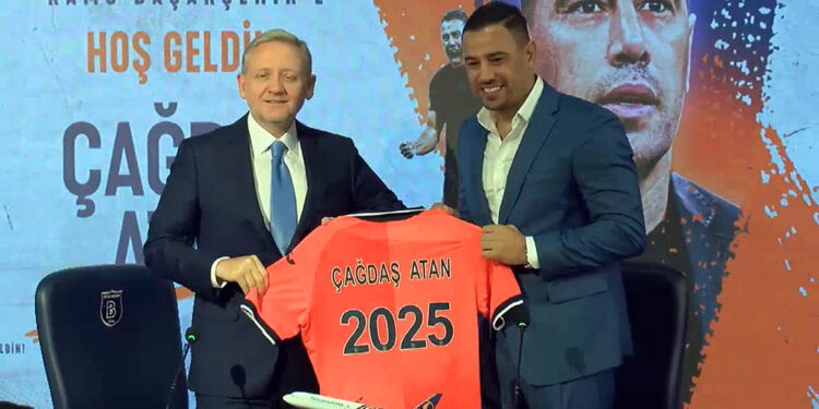 Başakşehir'de Çağdaş Atan dönemi başladı