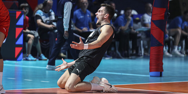 Bedirhan Bülbül, Avrupa'da 'Rüya Takım'a seçildi